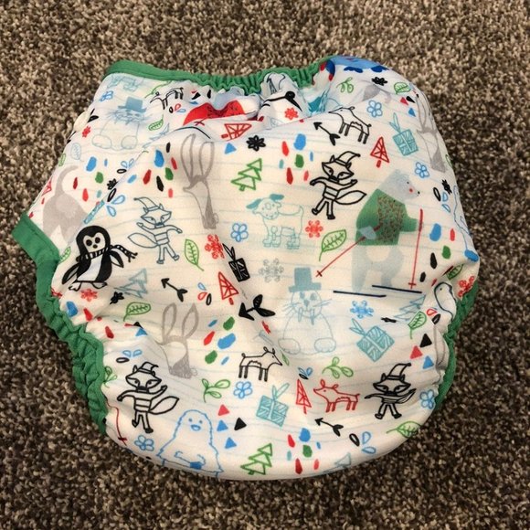 Best bottom winter christmas diaper. - Picture 2 of 3